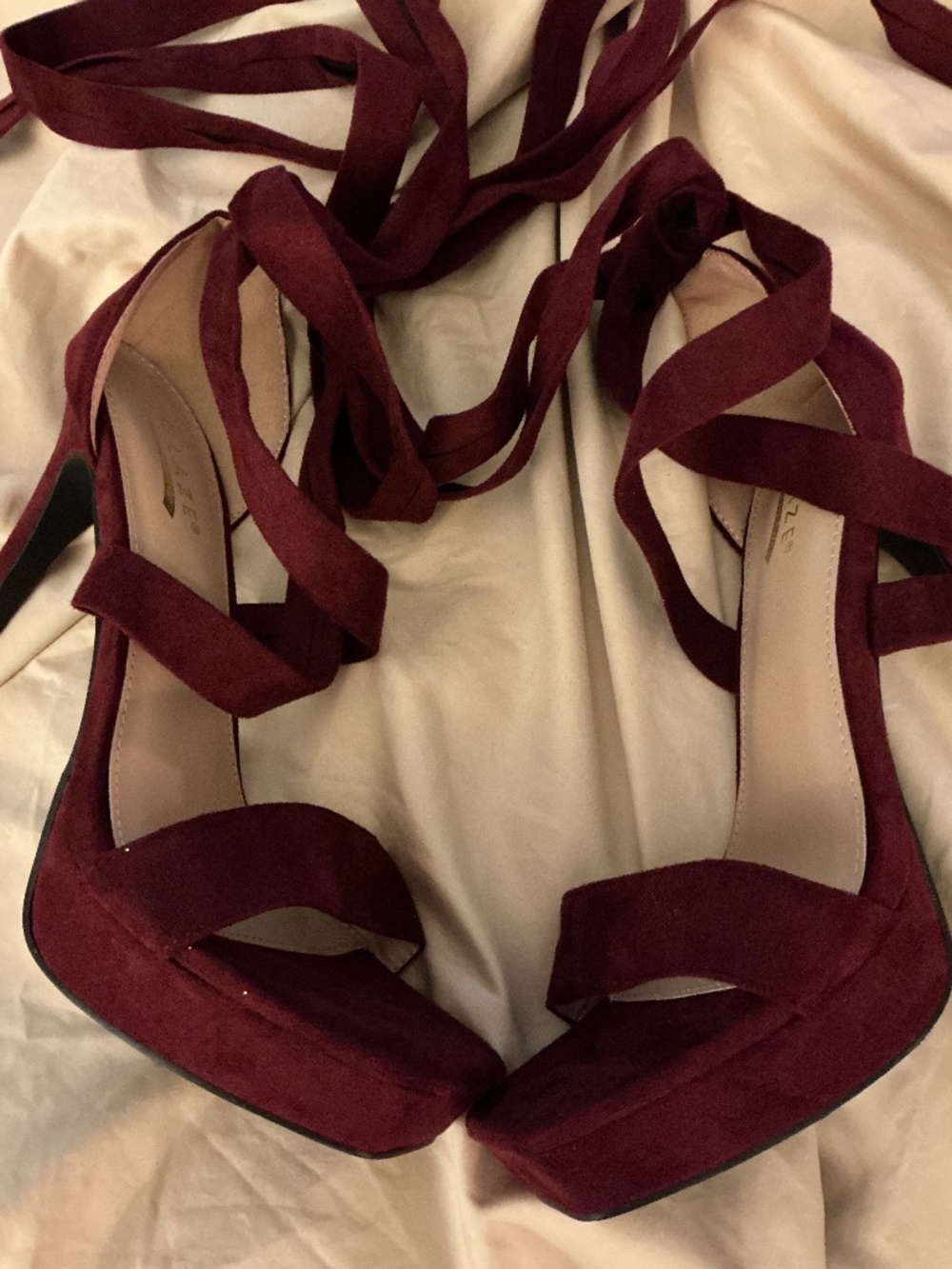 Glaze wrap heels Size 9